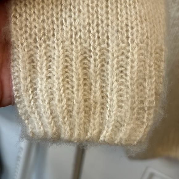 Lulu’s Sweater Dress / NWT - Picture 4 of 8